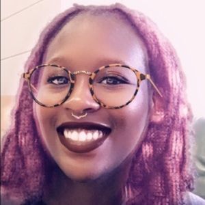 Meet your Posher, Kianas